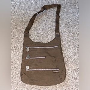Baggallini Zipper Crossbody Bag